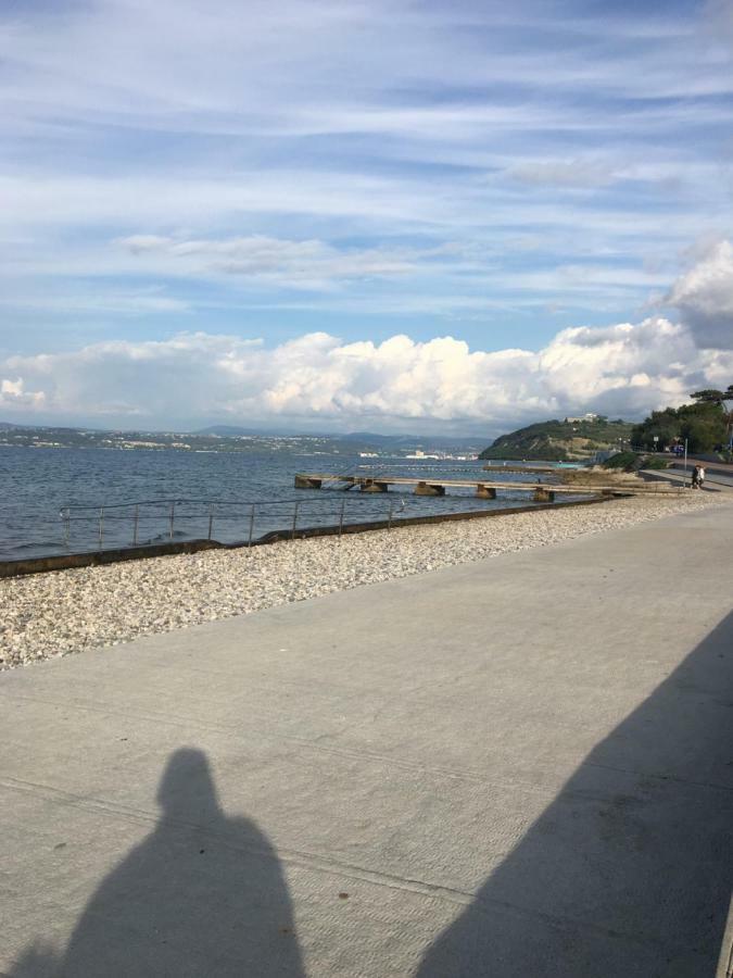 Port Izola